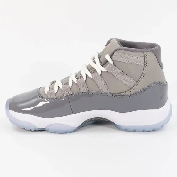 Air Jordan 11 Retro 'Cool Grey' CT8012-005 Basketball 2021 size 5 Men 6.5 Women - Picture 3 of 9
